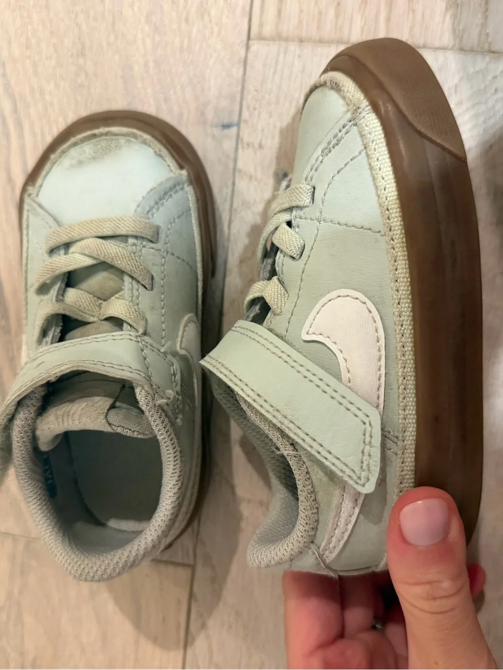 Nike toddler sneaker